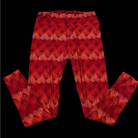 LuLaRoe Pants - LuLaRoe Tall and Curvy Leggings